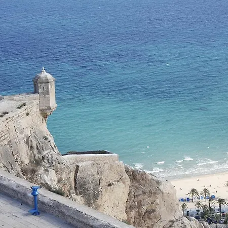Playa A 500m En Centro Historico Alicante- Holidays B&f Alicante
