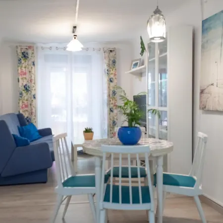 Playa A 500m En Centro Historico Alicante- Holidays B&f Apartment *