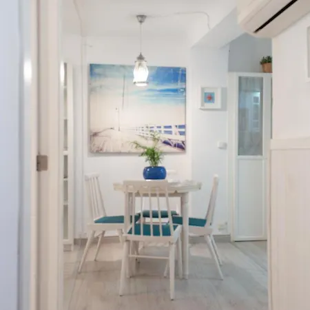 Playa A 500m En Centro Historico Alicante- Holidays B&f Alicante