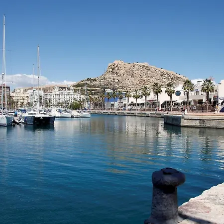 Playa A 500m En Centro Historico Alicante- Holidays B&f Apartment